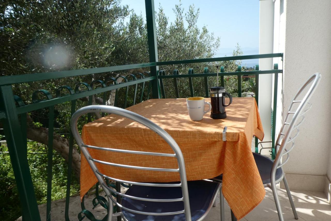 Apartments And Rooms With Parking Space Tucepi, Makarska - 6901 Extérieur photo