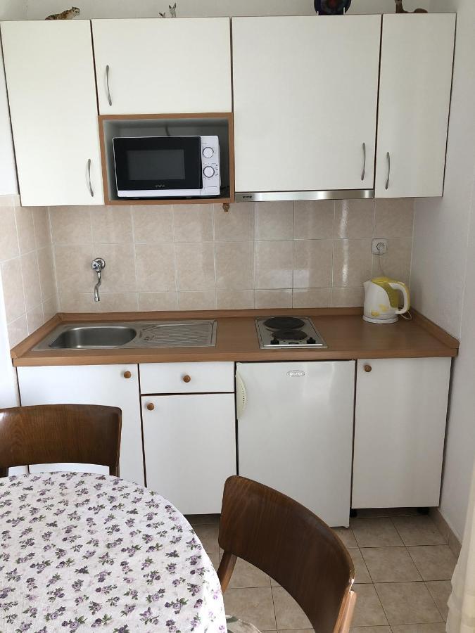 Apartments And Rooms With Parking Space Tucepi, Makarska - 6901 Extérieur photo